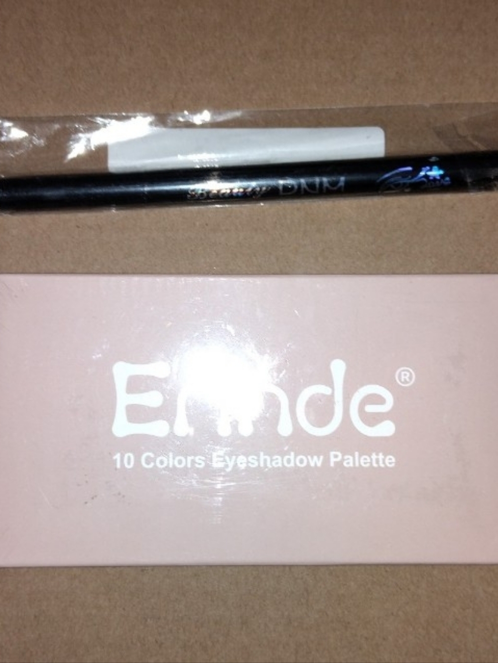 Make Up Beauty Bundle Box - Picture 7 of 8